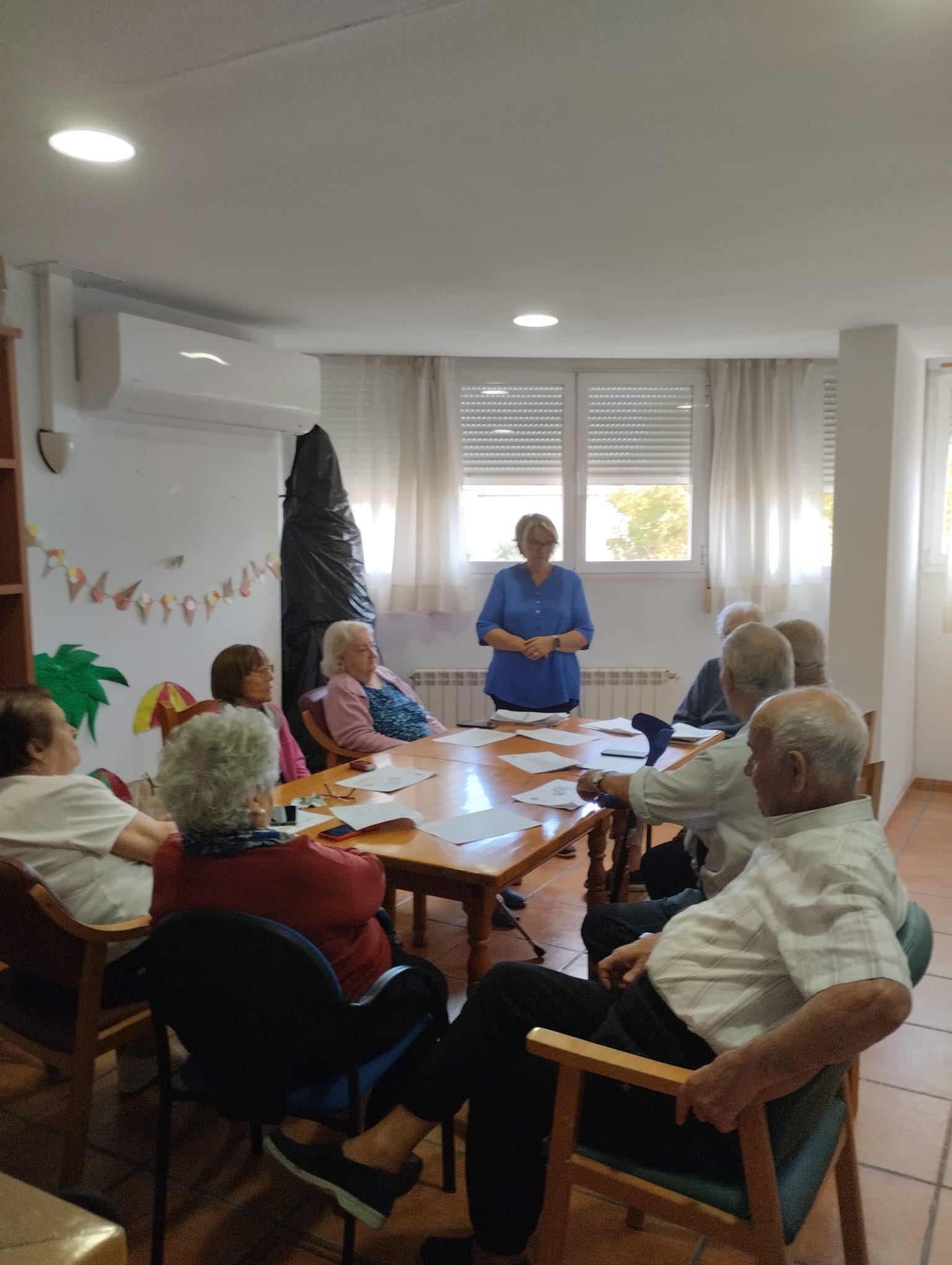 MAYORES CONECTADOS, MAYORES ACTIVOS