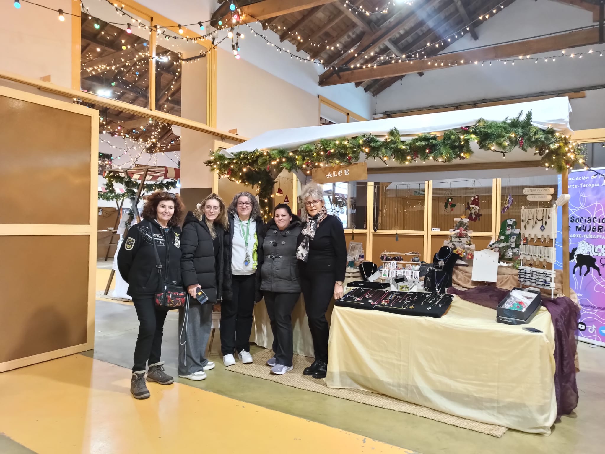 ÉXITO ROTUNDO EN EL III MERCADO NAVIDEÑO DE EL CASAR