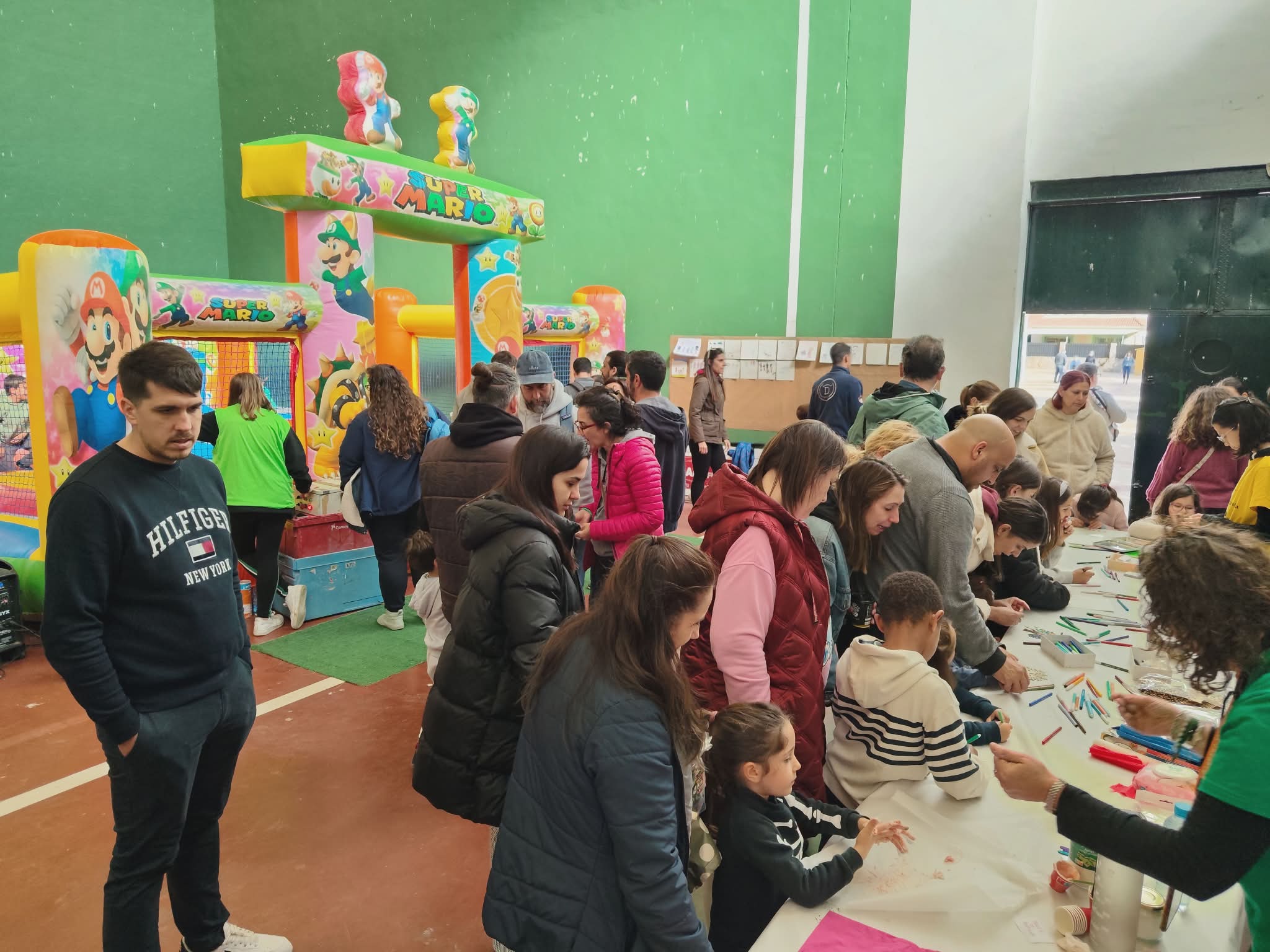 DÍA DE LA FAMILIA EN EL CASAR: UNA TARDE DE CONVIVENCIA, JUEGOS Y MUCHA PARTICIPACIÓN