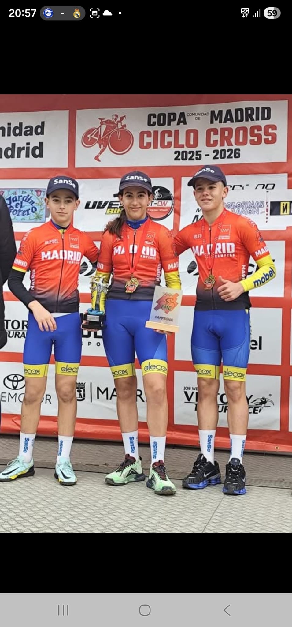 CANDELA MARTÍNEZ, CAMPEONA DE LA COPA Y DEL CAMPEONATO DE MADRID DE CICLOCROSS