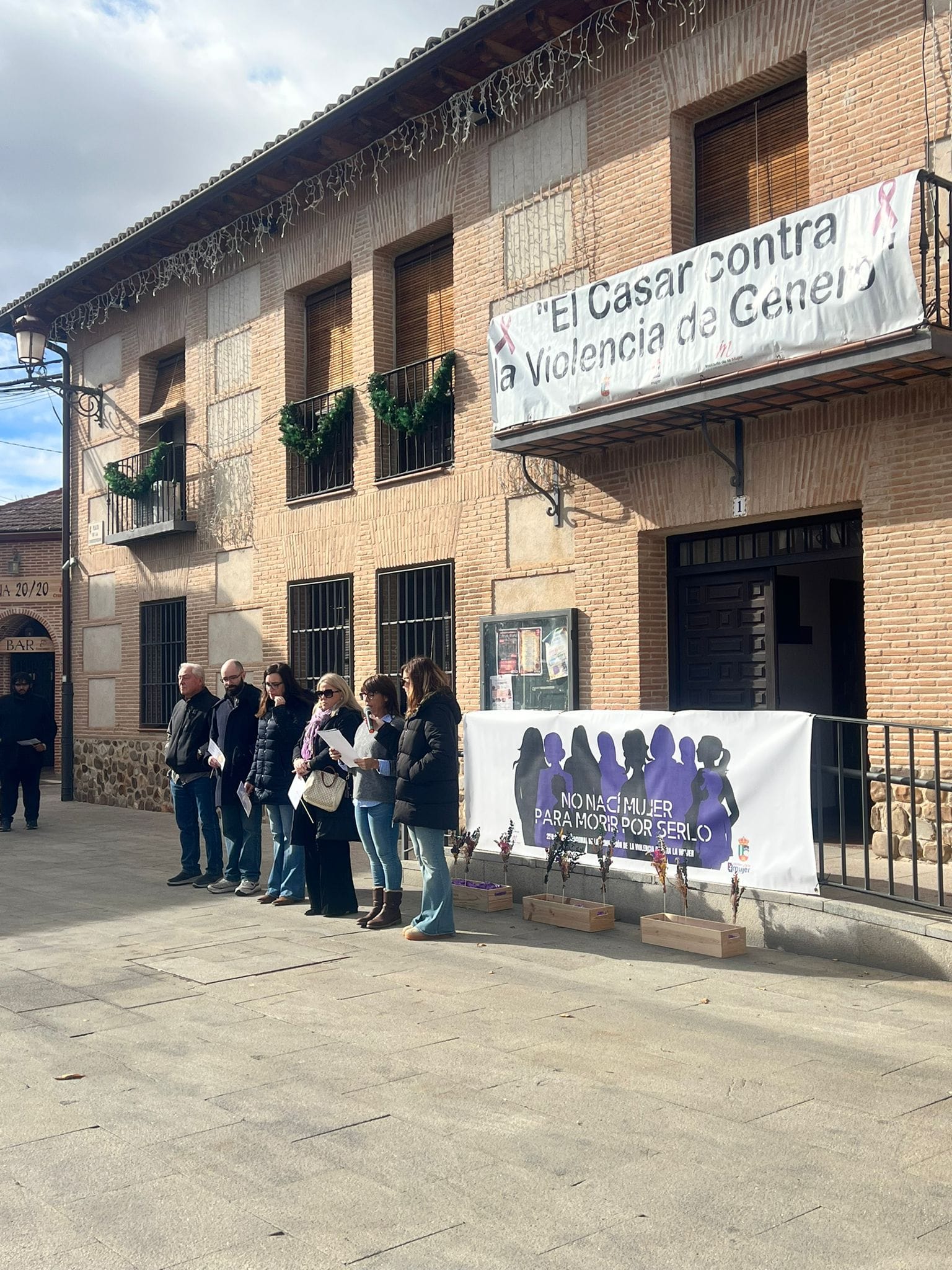 EL CASAR SE VUELCA EN EL 25N CON UN PROGRAMA DE ACTIVIDADES QUE CONTINÚA ESTOS DÍAS PARA SEGUIR SENSIBILIZANDO, PREVINIENDO Y ACTUANDO FRENTE A LA VIOLENCIA CONTRA LAS MUJERES