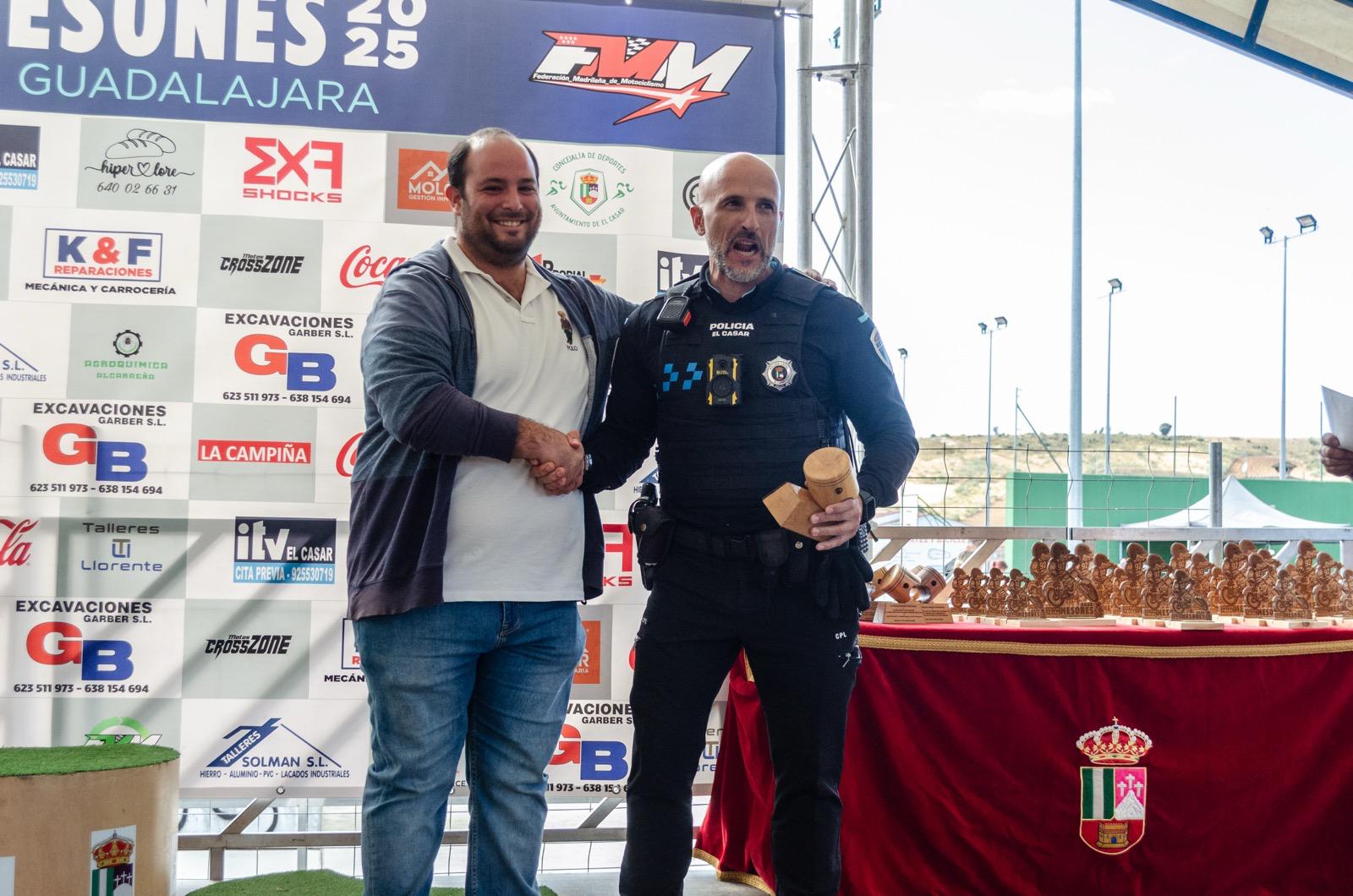 AGRADECIMIENTO Y RECONOCIMIENTO A LA POLICÍA LOCAL DE EL CASAR DURANTE EL "DOS DÍAS TRIAL MESONES"