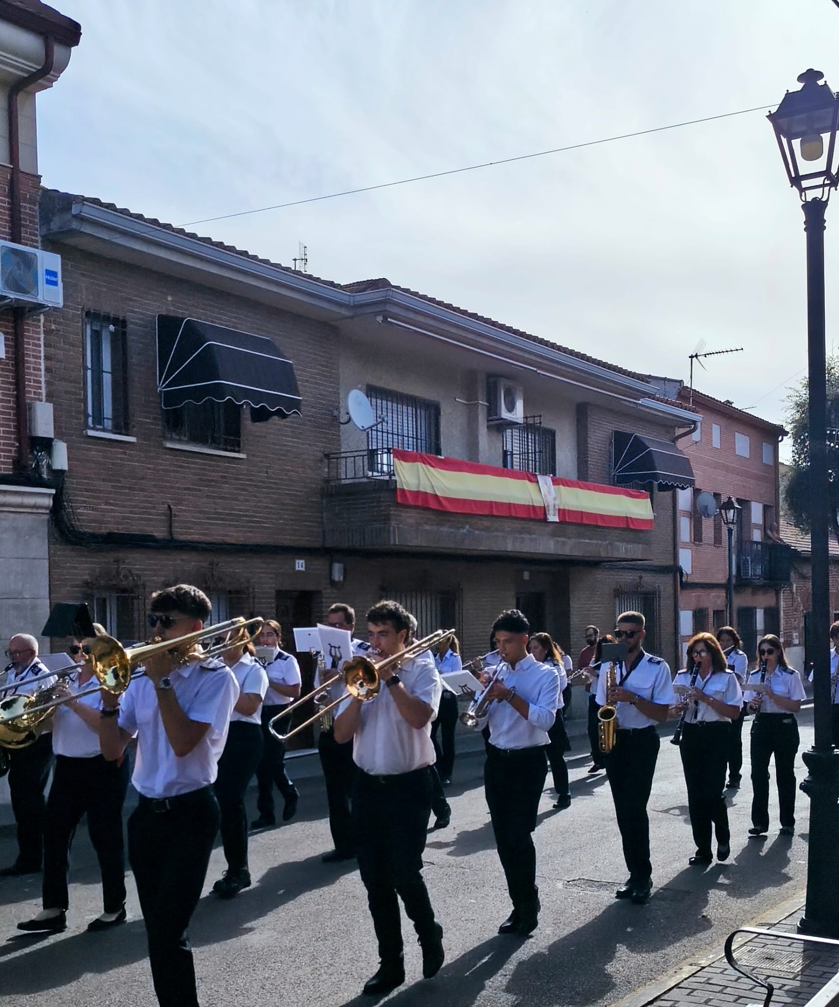 LA VIVIENDA DE MAYORES DISFRUTA DE LAS FIESTAS DE EL CASAR