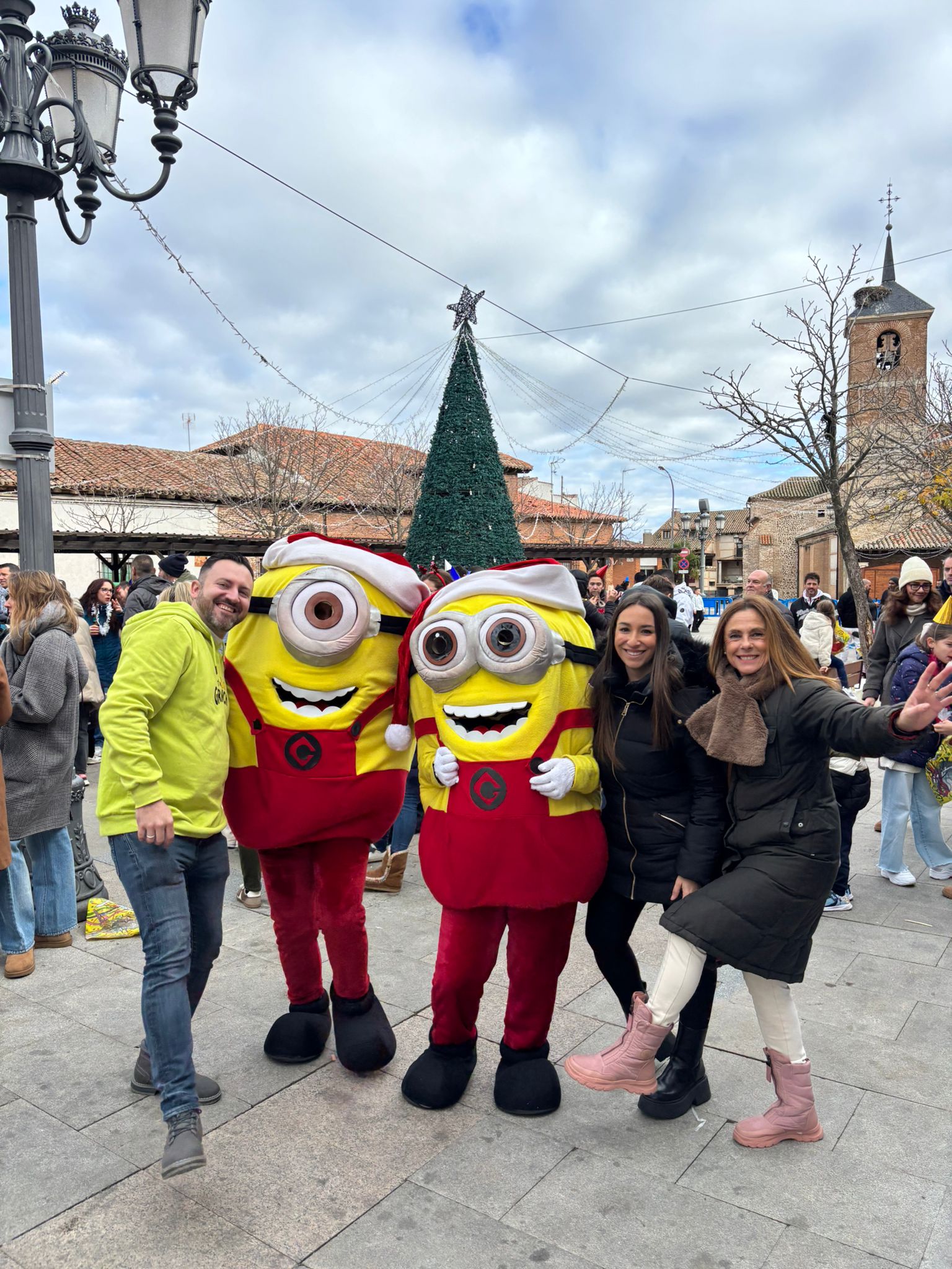 ASÍ SE VIVIERON LAS PRE UVAS 2025 EN EL CASAR