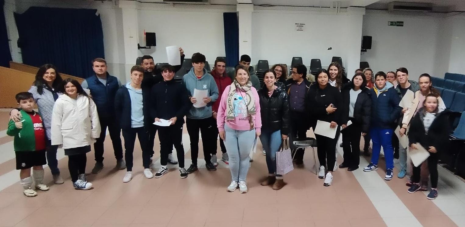 AYER VIVIMOS UNA REUNIÓN LLENA DE ILUSIÓN Y MOTIVACIÓN CON EL INCREÍBLE EQUIPO DE PERSONAS VOLUNTARIAS QUE HACEN POSIBLE EL BELÉN VIVIENTE DE EL CASAR