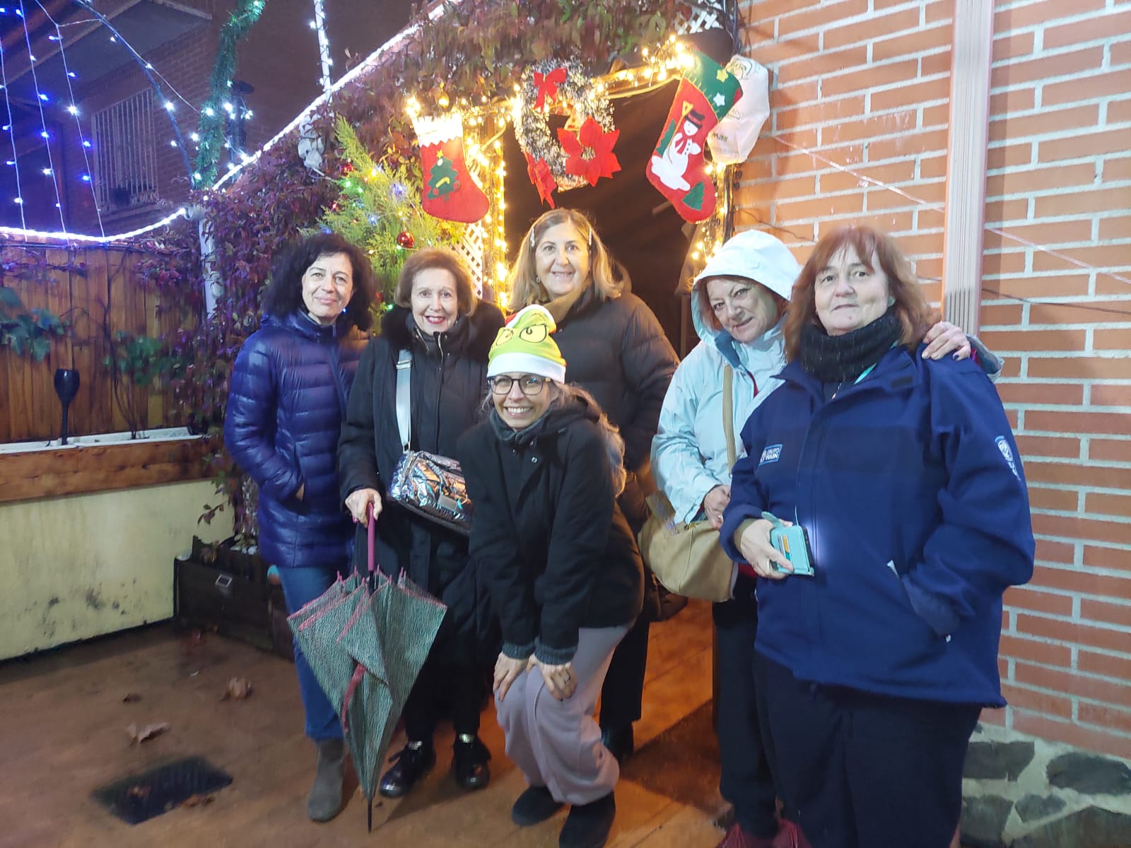 ¡EL JURADO DEL III CONCURSO DE BELENES Y FACHADAS YA ESTÁ RECORRIENDO LAS CALLES DE EL CASAR!