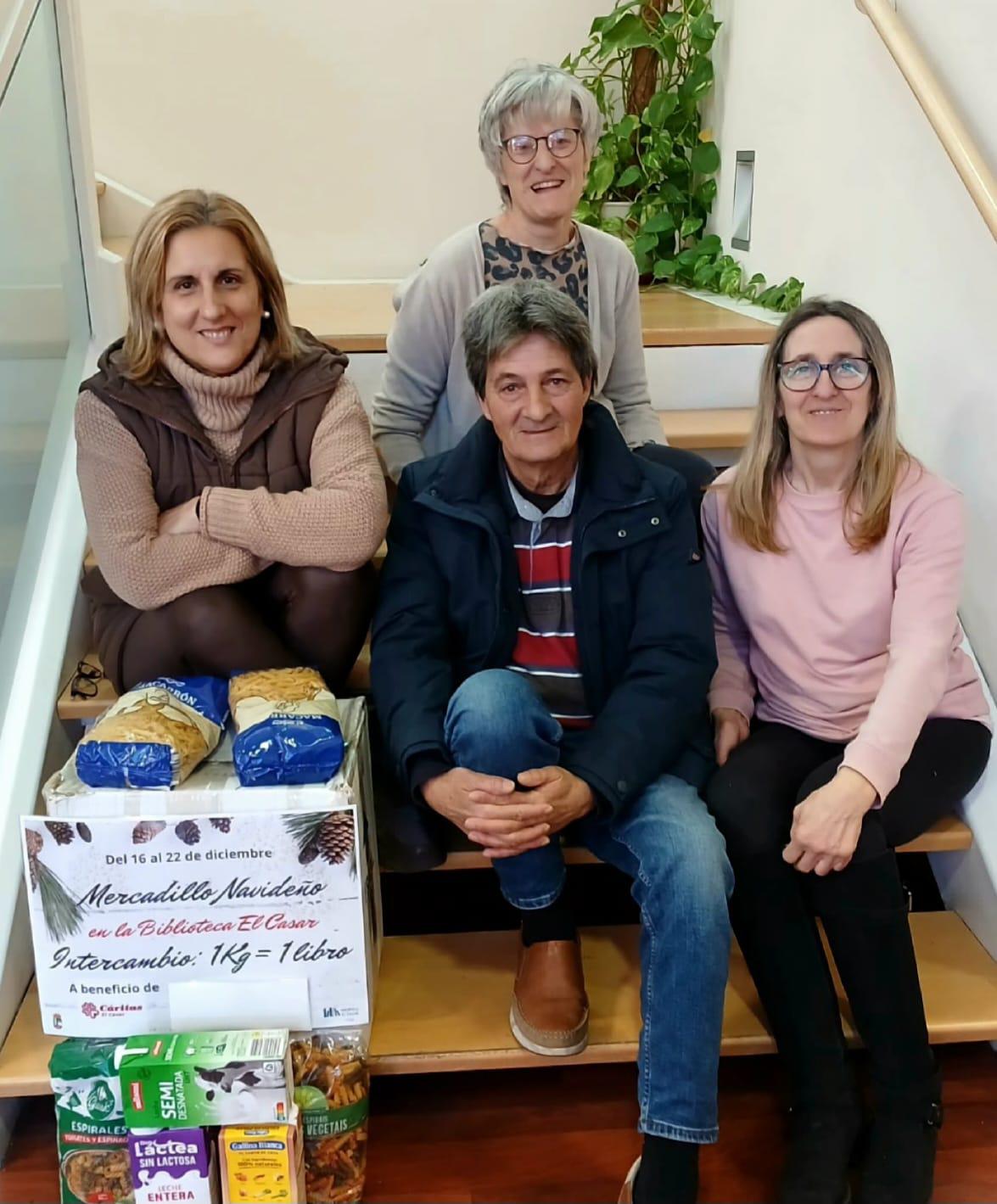 ¡MERCADILLO SOLIDARIO EN LA BIBLIOTECA PÚBLICA MUNICIPAL DE EL CASAR!