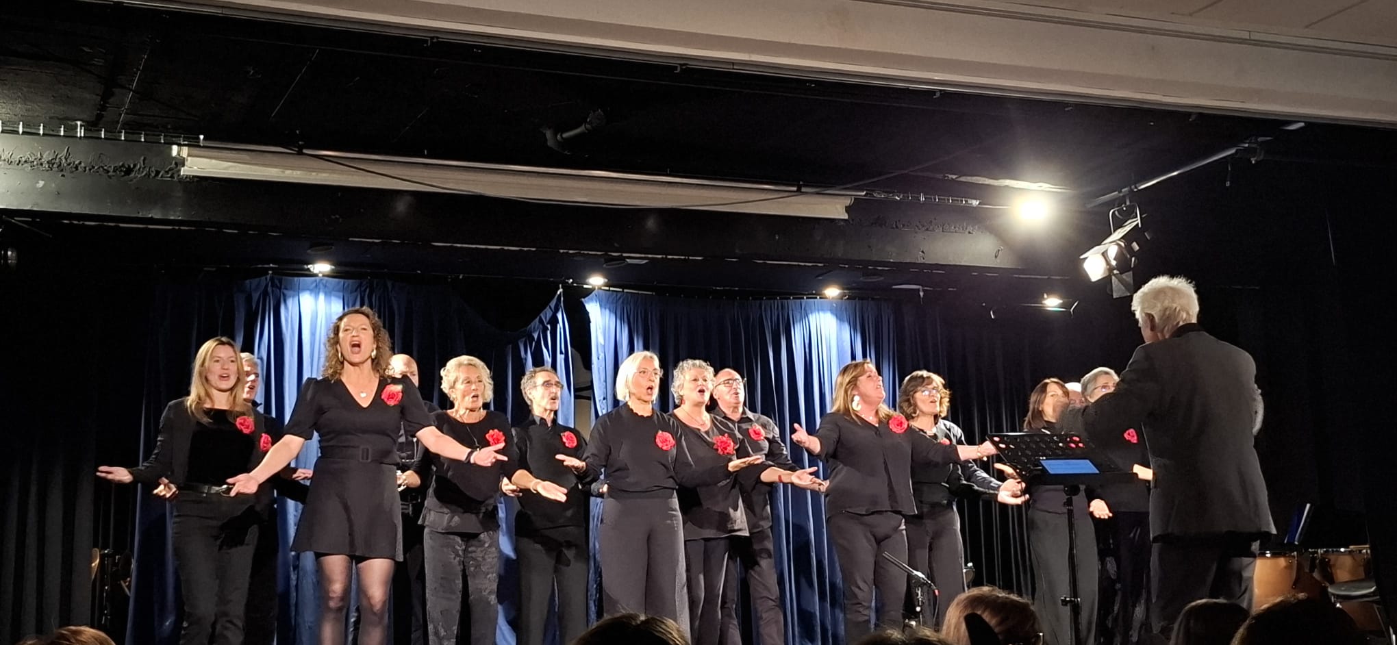 IMPRESIONANTE CELEBRACIÓN DE SANTA CECILIA 2025 EN EL CASAR