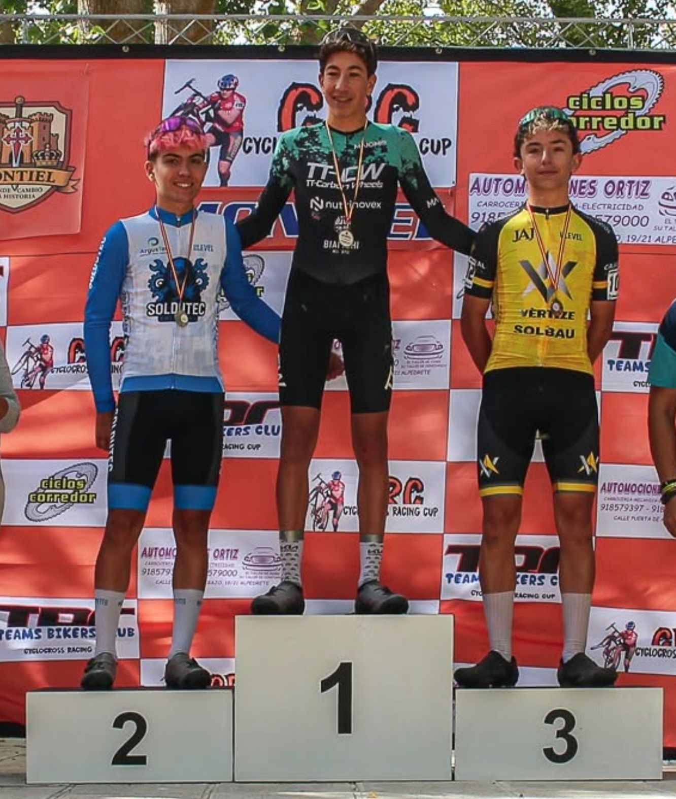 EL CASAR TRIUNFA EN EL CAMPEONATO DE CASTILLA-LA MANCHA DE CICLOCROSS