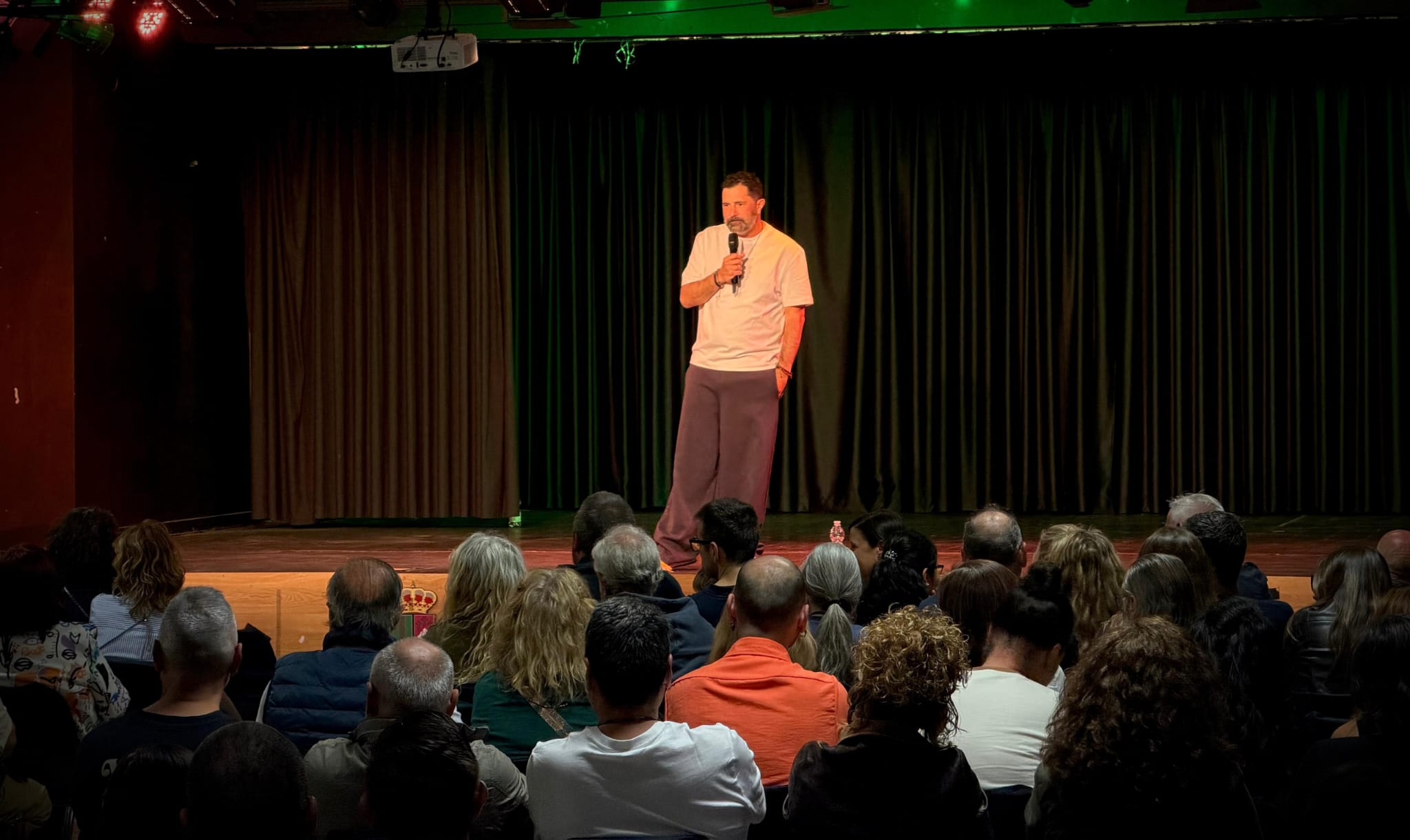 EL PASADO SÁBADO VIVIMOS UNA GRAN NOCHE DE CULTURA Y HUMOR EN EL CASAR CON RAUL MASSANA