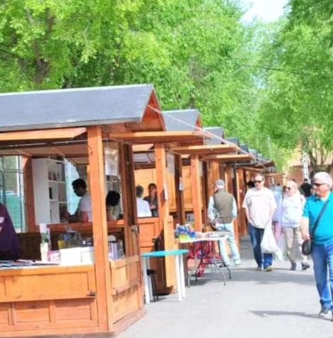 BASES PARA EL CONCURSO DEL CARTEL DE LA IV FERIA DEL LIBRO DE EL CASAR