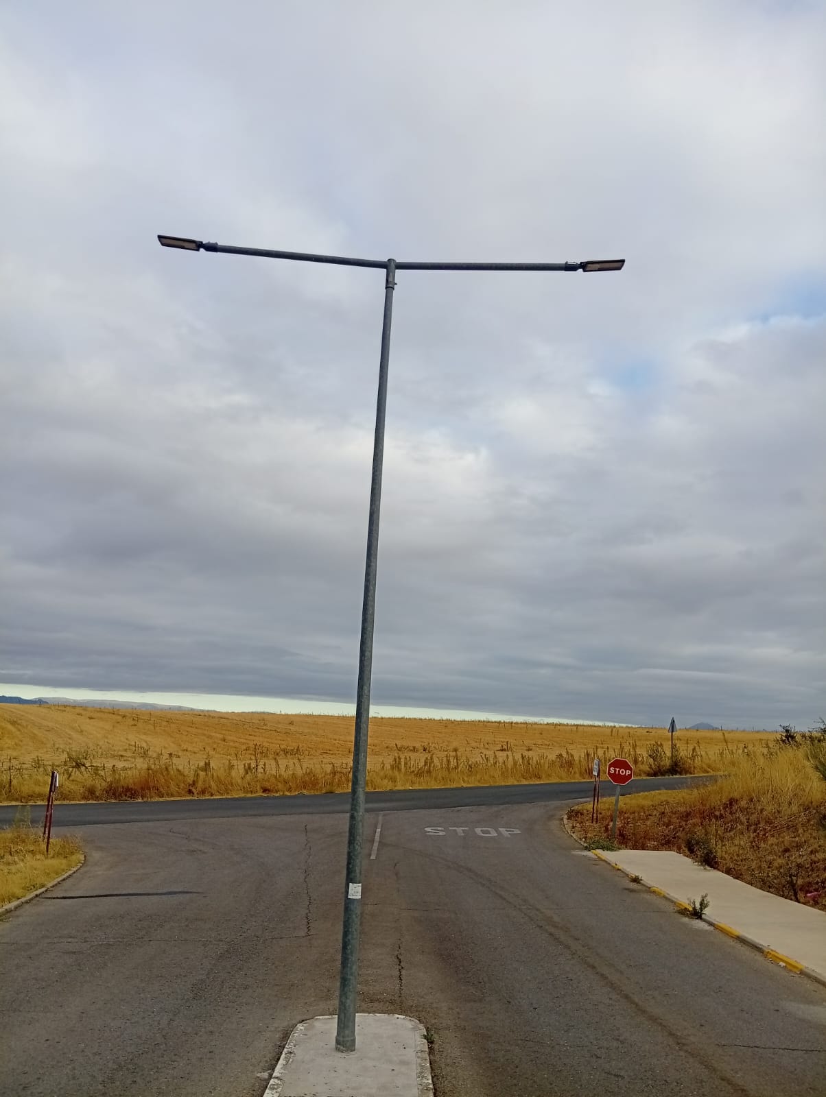 EL AYUNTAMIENTO DE EL CASAR MEJORA EL ACCESO A LAGO DEL JARAL CON NUEVO ALUMBRADO